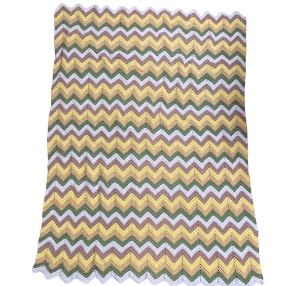 Handmade, Crochet Afghan Chevron Pattern - Picture 2 of 5